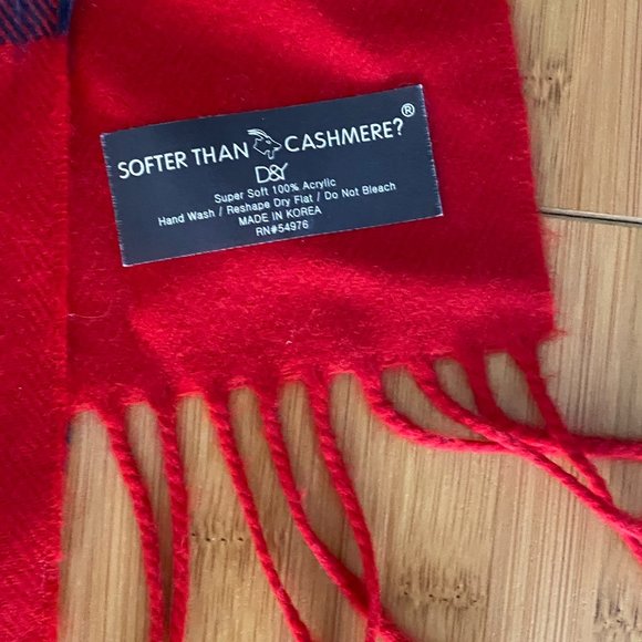 D&Y Unisex Softer Than Cashmere Plaid Scarf - Picture 3 of 3